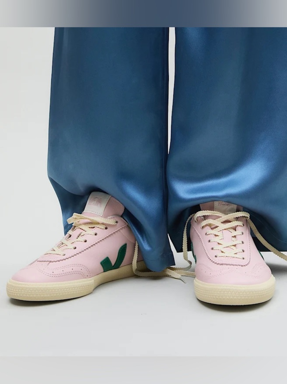 NWT - Veja Volley Leather Sneaker -Pink & Green (sz 6 / 37) - Picture 10 of 16